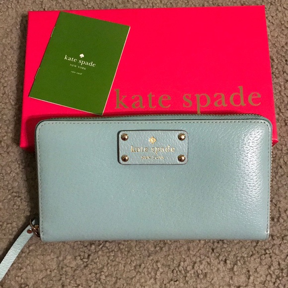 kate spade Handbags - Kate Spade Wellesley Neda Fresh Air